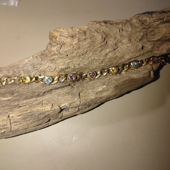 Gold Tone Chain Bracelet Heart-Shaped Multi-Colored Gemstones Toggle Clasp - Picture 2 of 9
